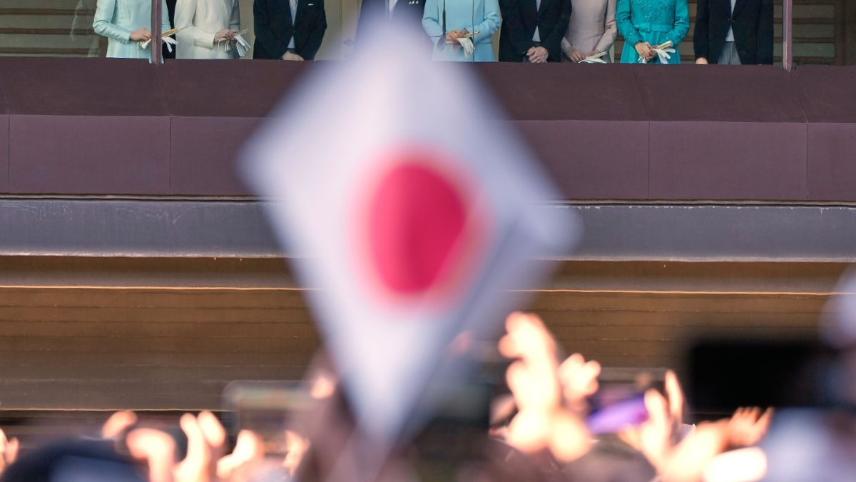 Japan Tweaks Succession Rules But Bars Women From Imperial Throne