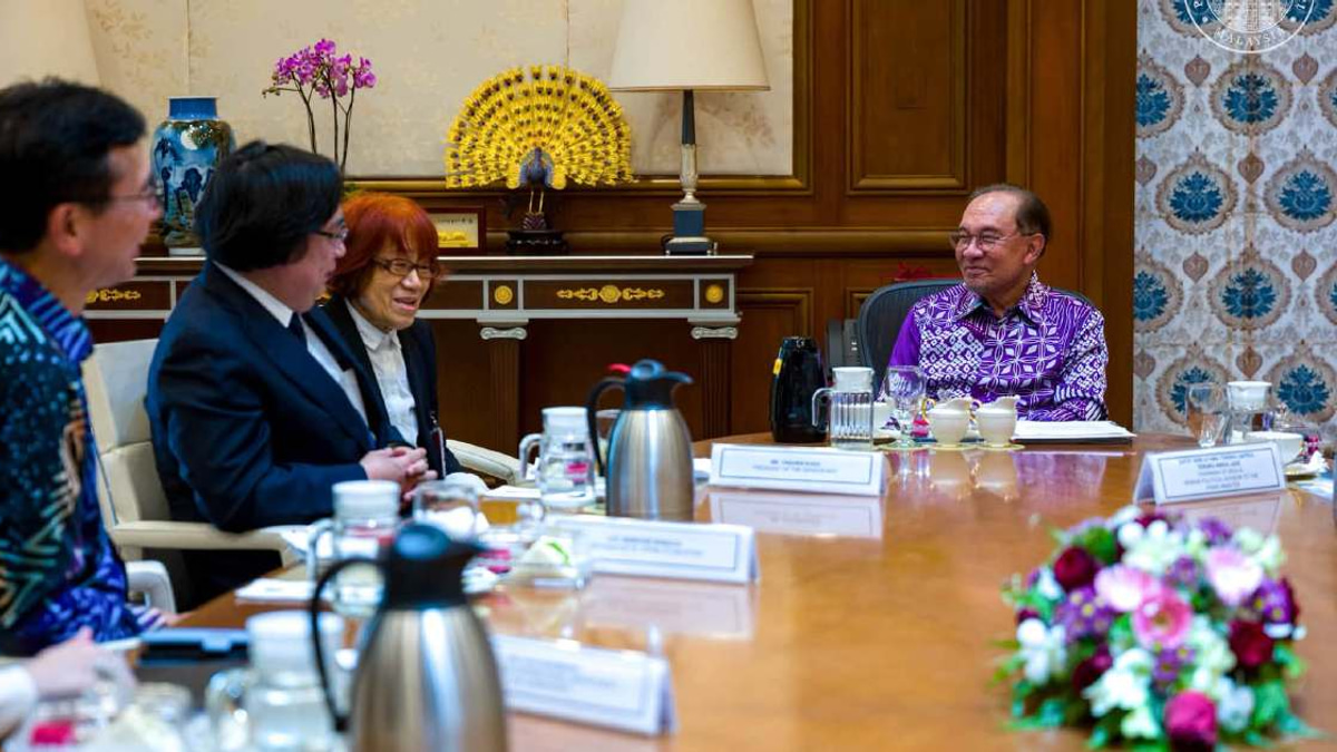 Anwar Meets Genron NPO Chief to Deepen Malaysia-Japan Strategic Engagement