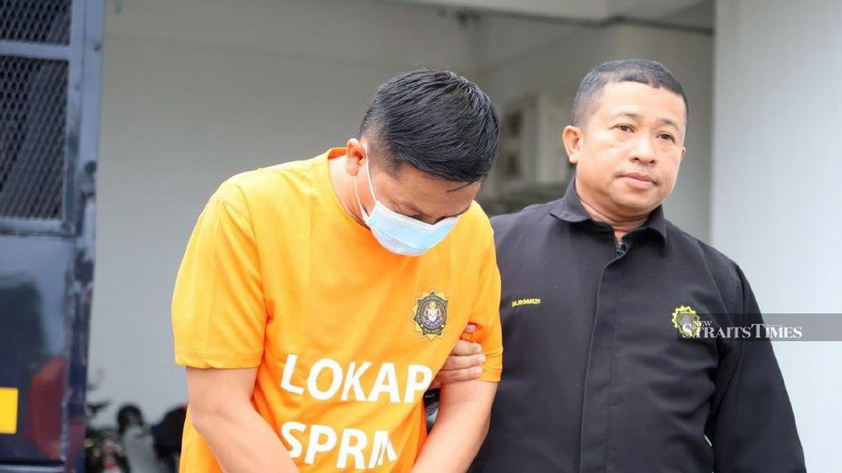 Kelantan Police Chief Held Over RM500 Bribe from UNHCR Card Holder