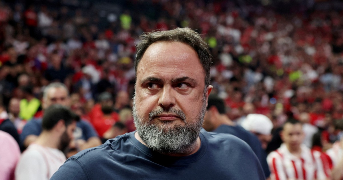 Marinakis Takes Crystal Palace to Court Over Fan Banner Row