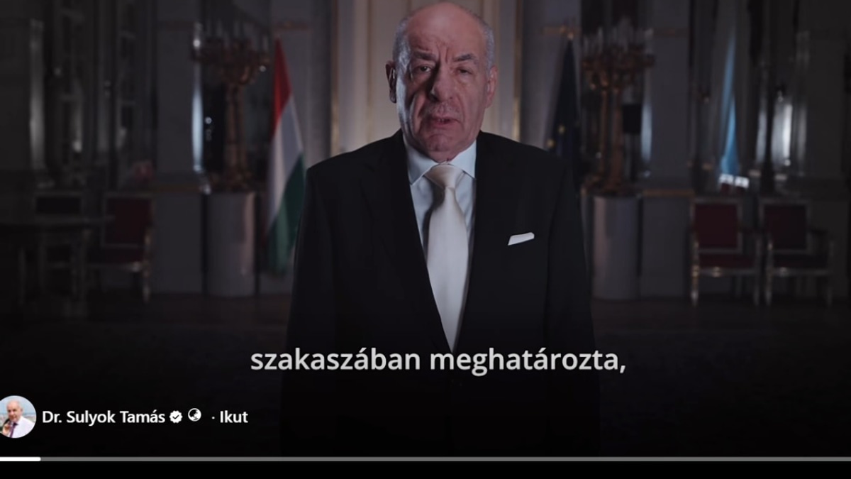 Hungarian President Bows to Constitutional Amendment, Clears Path for Removal