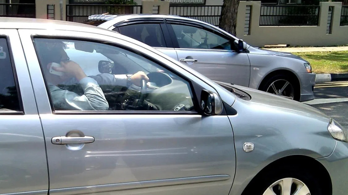 Singapore tightens phone-holding laws and vehicle endangerment penalties to combat rising road deaths