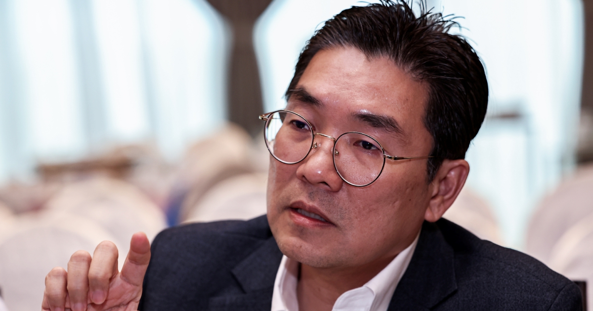 PKR Has One 'Captain', Says Sim Tze Tzin, Dismissing Divisions