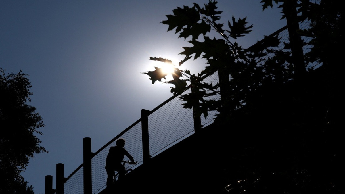 South Korea's Heat Deaths Climb to 21 as Extreme Weather Persists