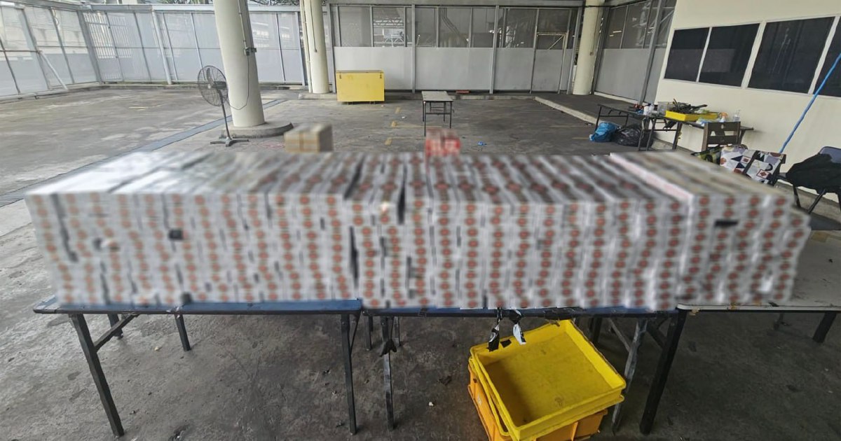 Malaysian man arrested at Woodlands Checkpoint with over 700 cartons of contraband cigarettes