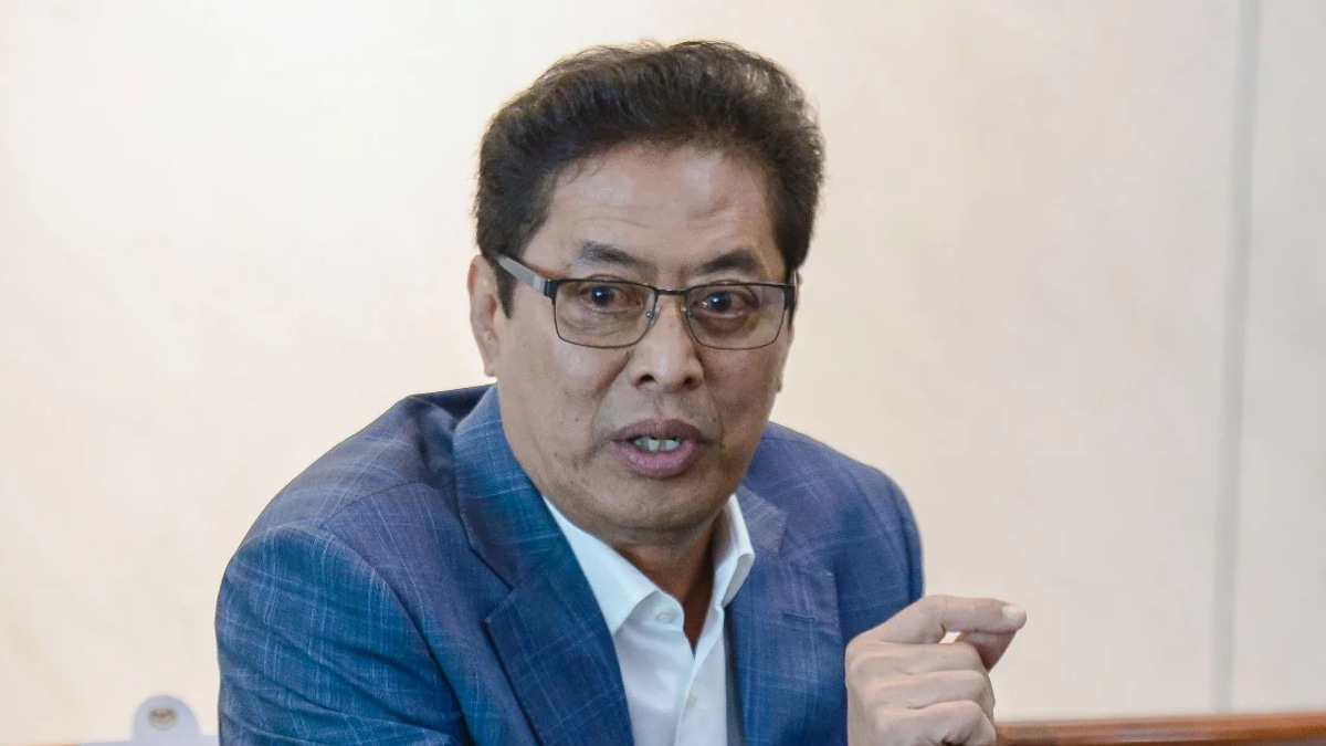 Lawmakers Push for Public Disclosure of Azam Baki Investigation into Share Holdings