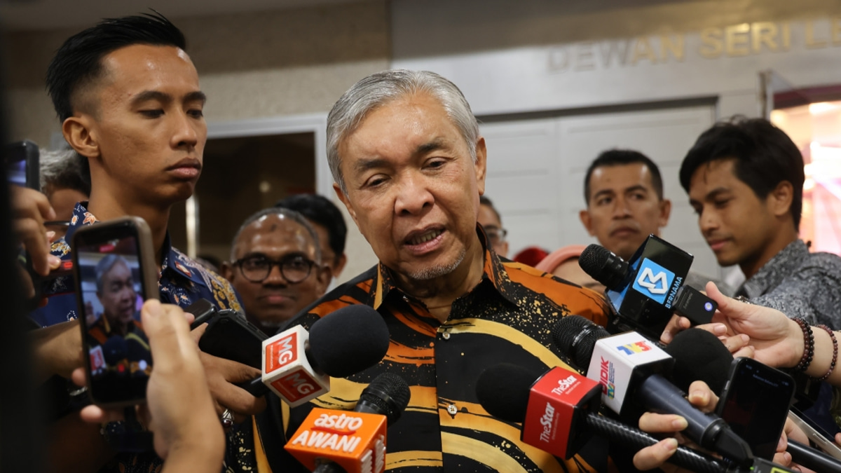 Zahid Demands Accountability for Those Responsible in Tabung Haji Mismanagement Scandal
