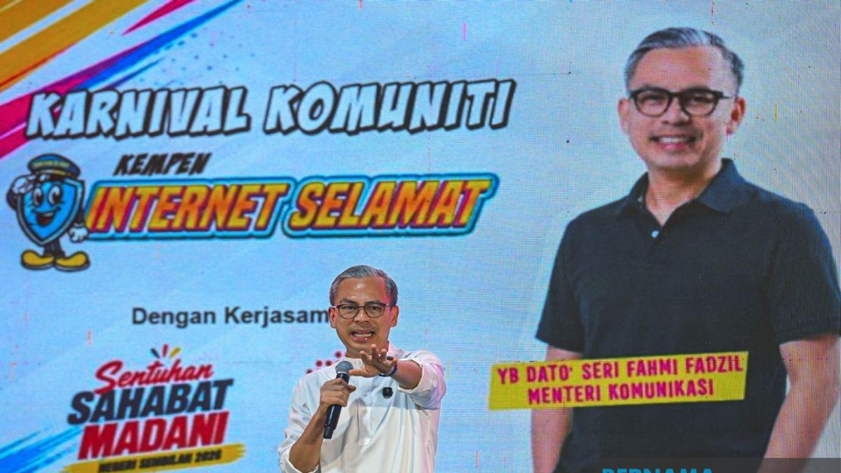 Digital Safety Push Must Reach Rural Malaysia, Says Fahmi
