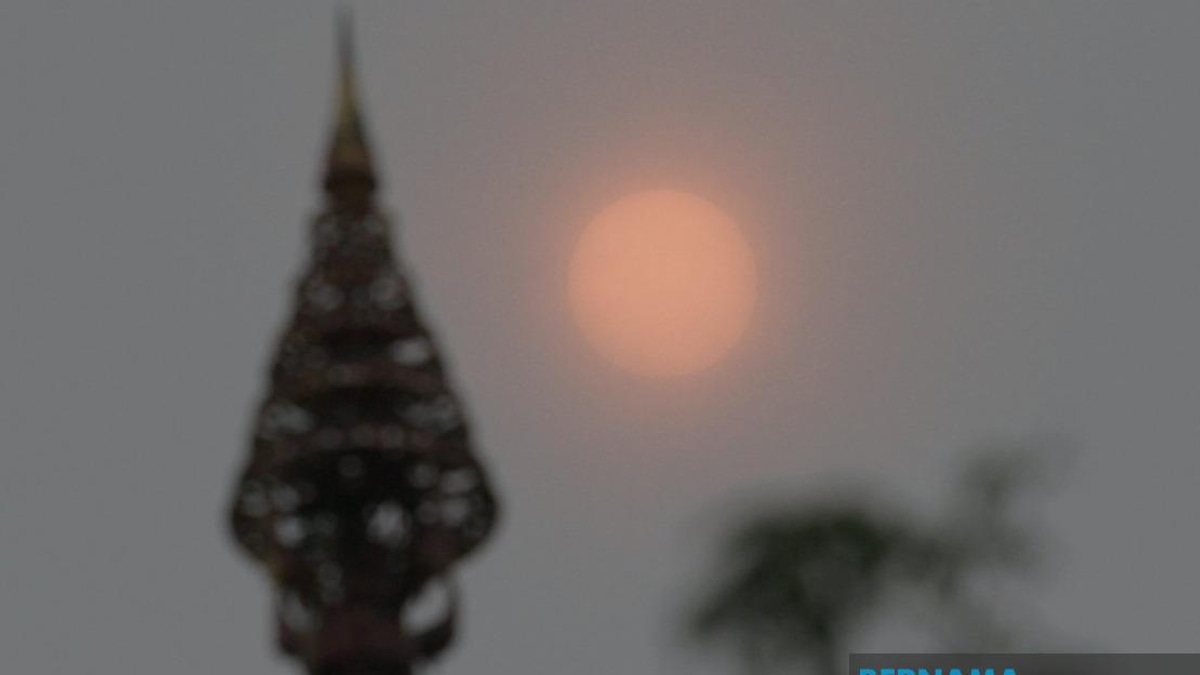 Selangor Tightens Enforcement Against Open Burning as Haze Blankets State