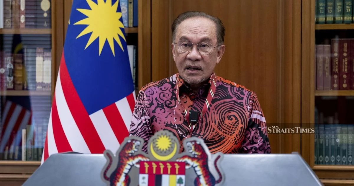 Anwar Extends Congratulations to China on 105th Anniversary of Communist Party