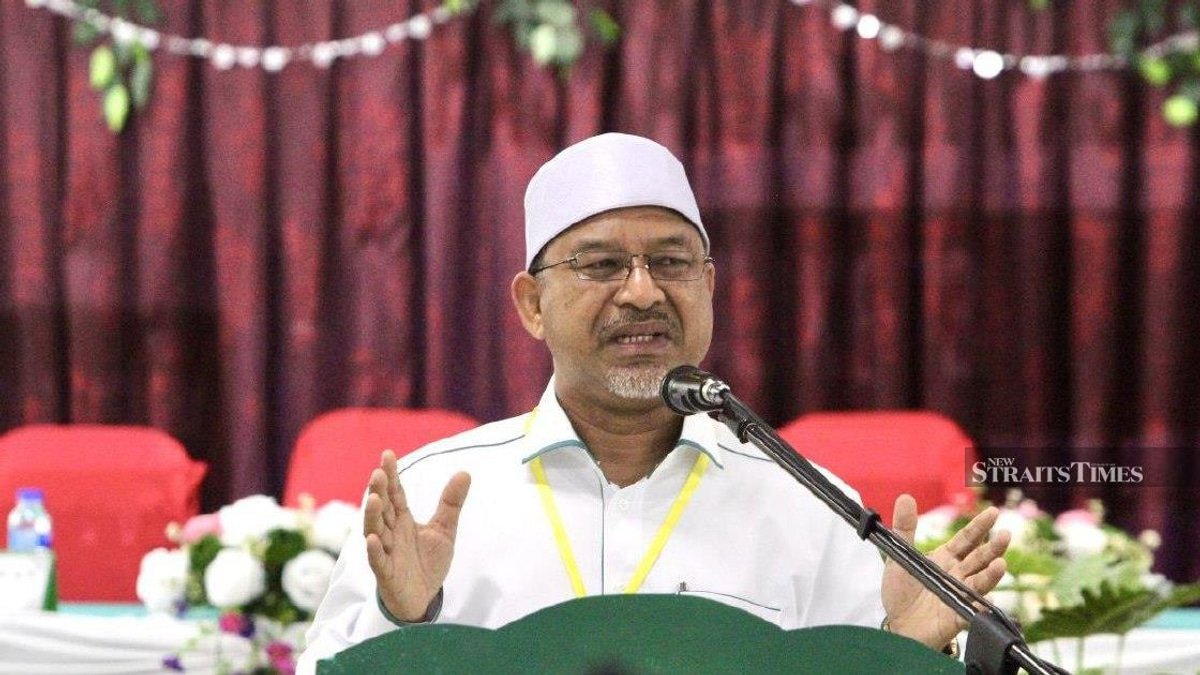 Kelantan CM celebrates BN-PN coalition triumph in Negri Sembilan polls