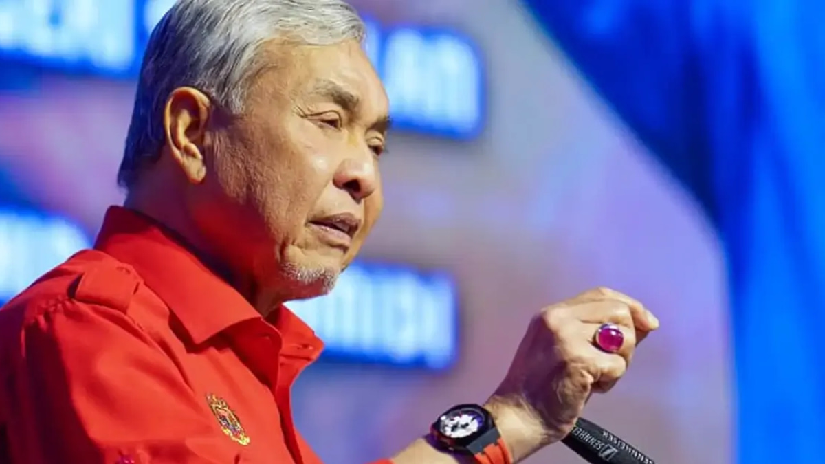 No Need for Resignations Among BN Ministers, Says Zahid