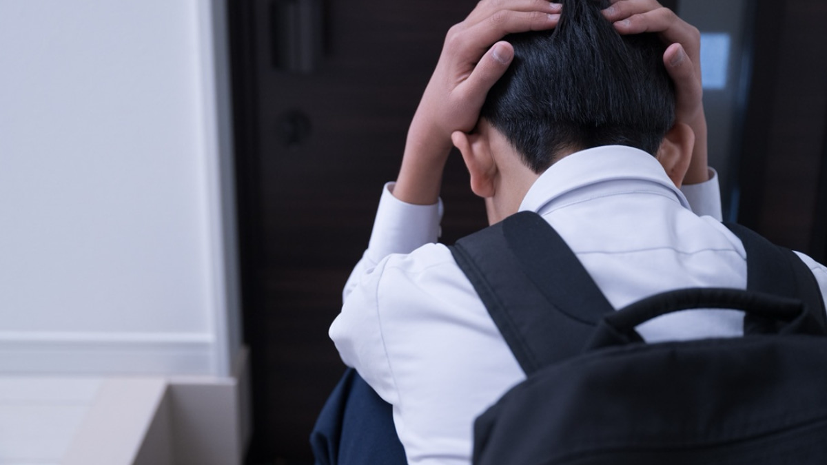 West Sumatra Teen Detonates Homemade Bomb at School Following Years of Bullying