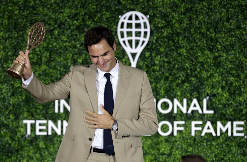 Federer Inducted into Tennis Hall of Fame, Calls Sport 'Love Letter' Still Being Written