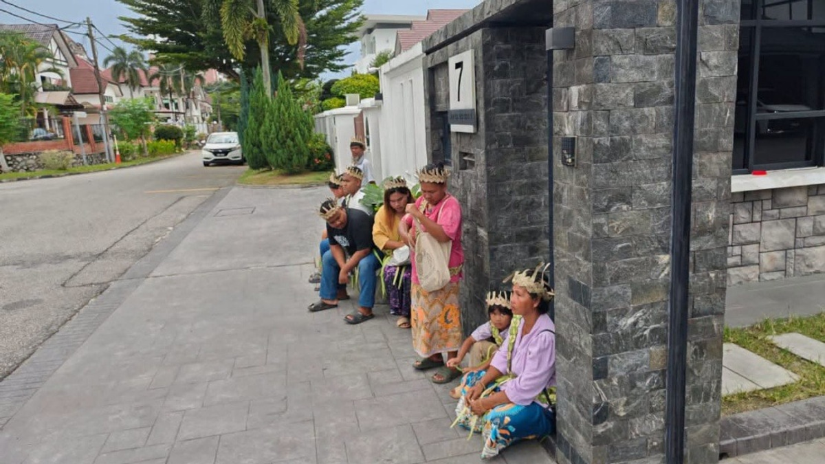 PM Anwar Pledges to Escalate Kampung Sungai Cot Orang Asli Land Dispute to Pahang Leadership