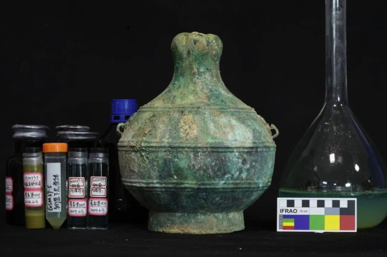 2,300-Year-Old Wine Vessel Discovered Near Great Wall Reveals Ancient Qin Brewing Techniques