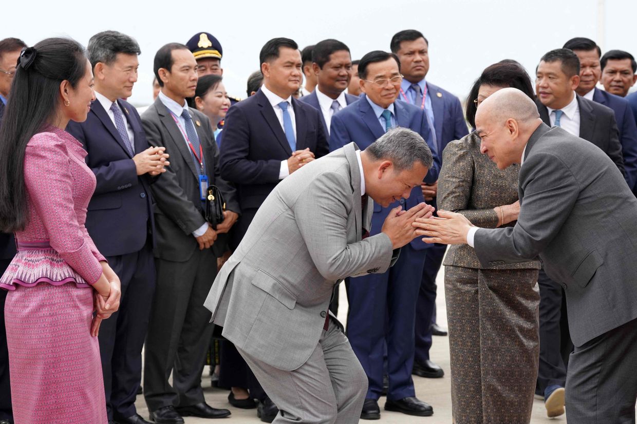 Cambodian King Returns Home After Cancer Treatment in China