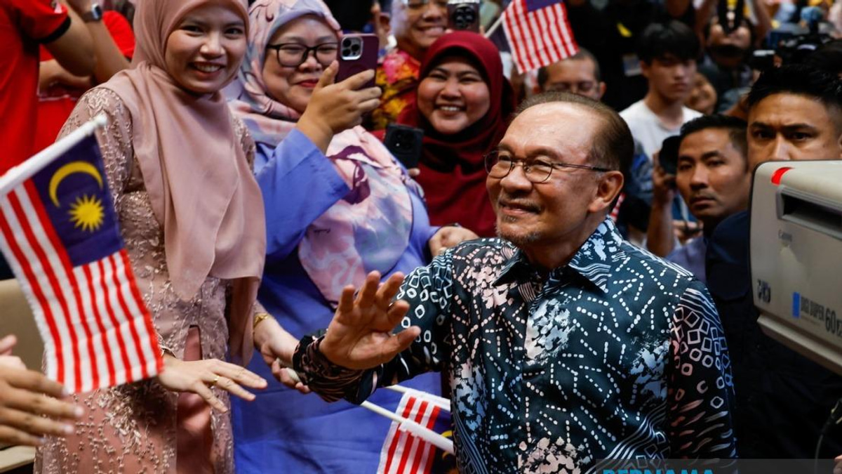 Independence Spirit Must Live in Every Malaysian Heart, Says Anwar