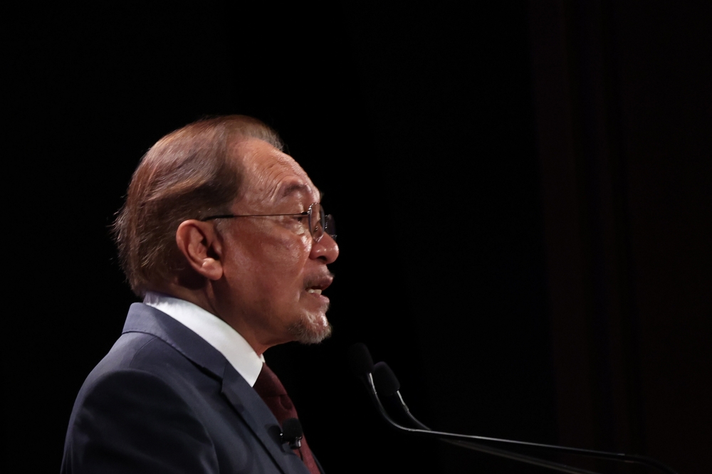 Anwar Ibrahim Initiates Defamation Case Against PAS Deputy President Tuan Ibrahim