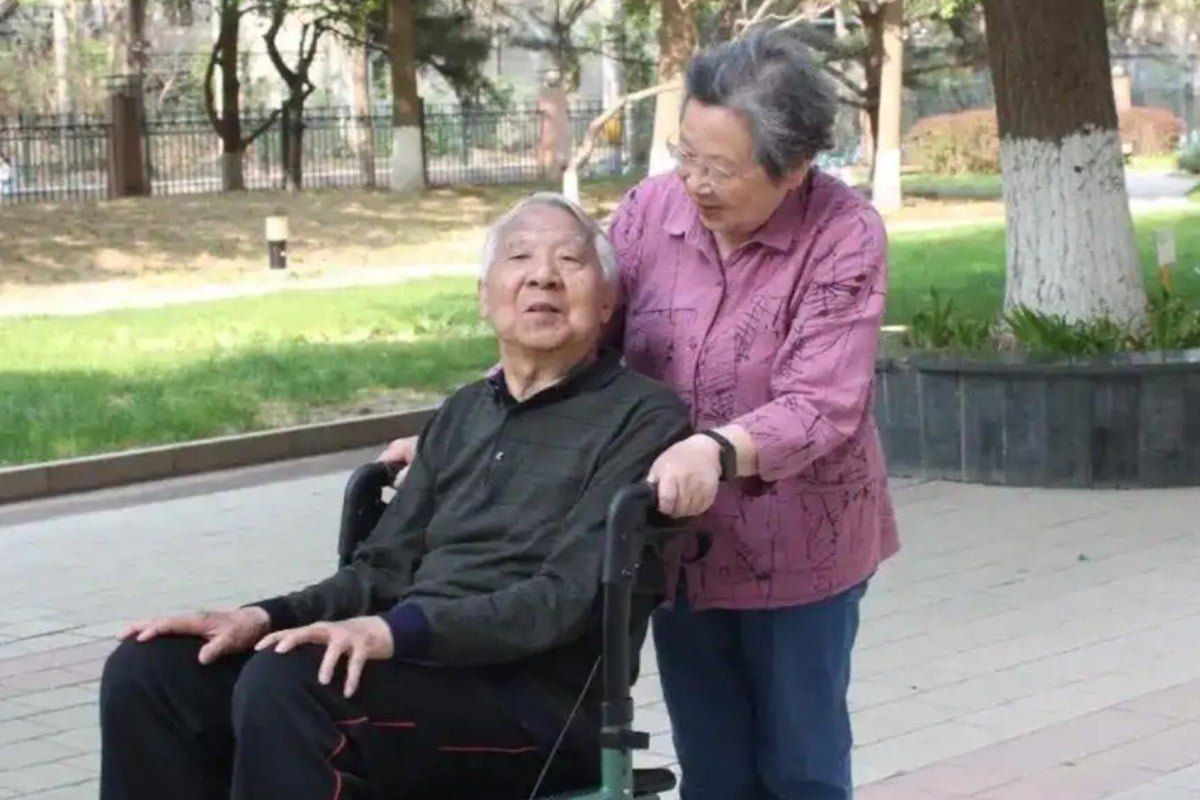 At 90, Beijing widow redefines elderly care by championing her Alzheimer's husband's autonomy and self-worth