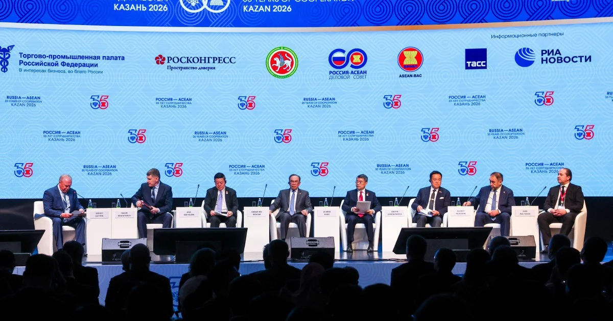 Asean and Russia Must Deepen Ties in Food Security, Energy, Anwar Says