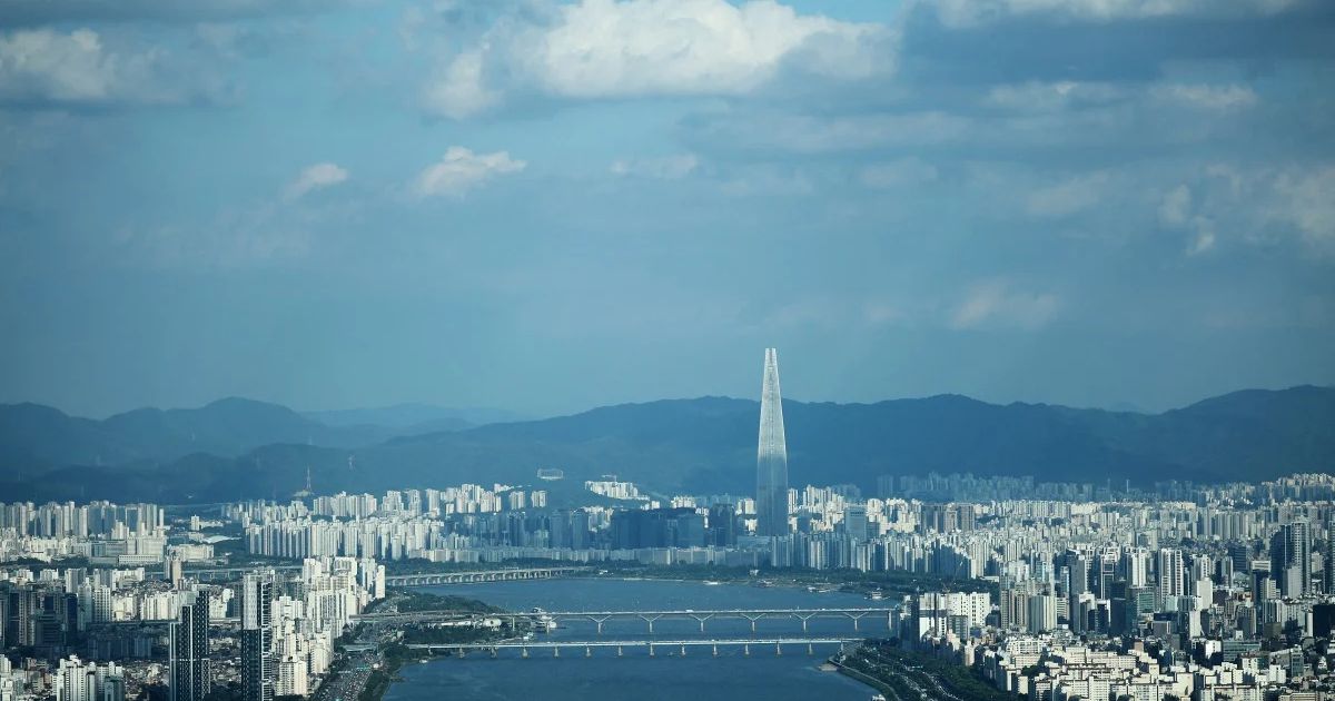 South Korea Appoints Seasoned Finance Official Lee Hyoung-il as New Economy Minister