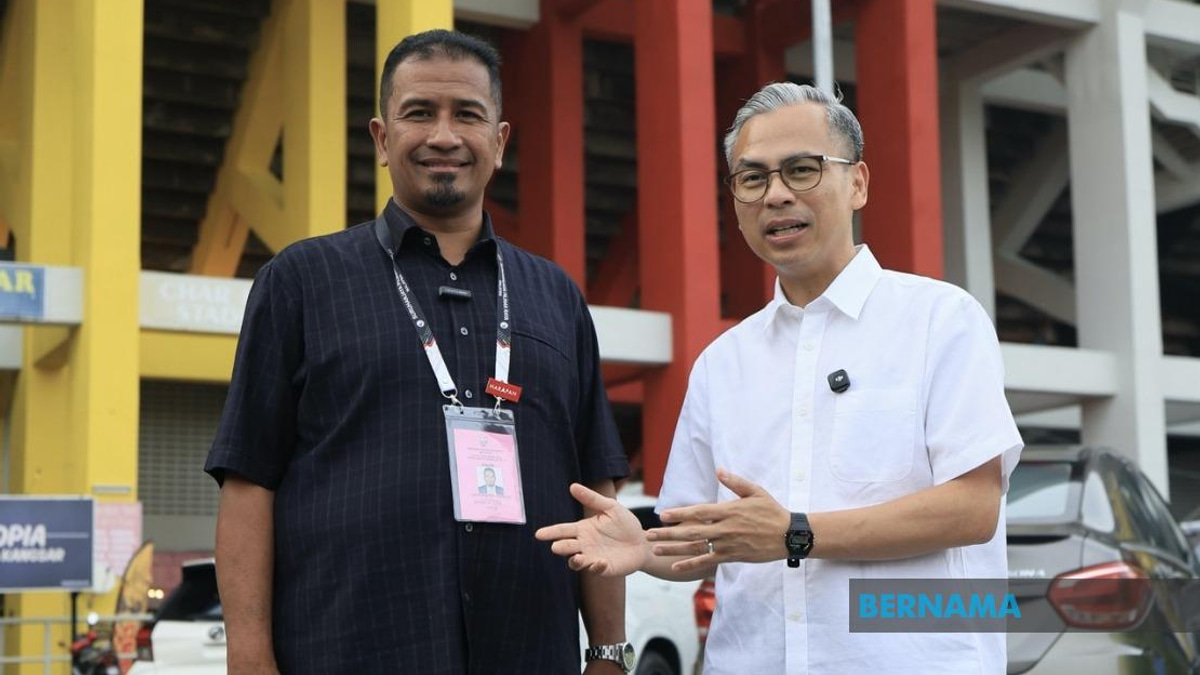 Fahmi Urges Mature Campaign as Vandalism Mars Negeri Sembilan Election Race