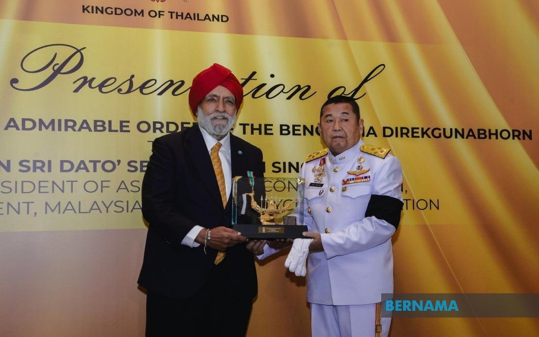 Tan Sri Darshan Singh Honoured with Thailand's Royal Decoration for Cycling Contributions