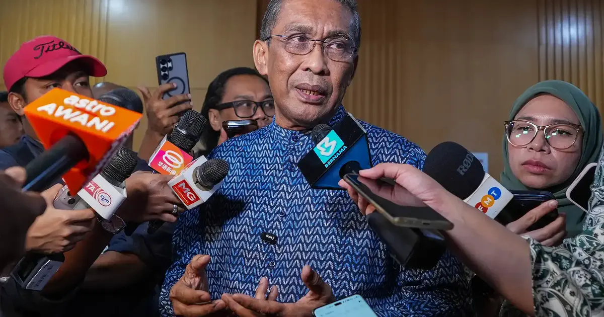 PAS to Present Cooperation Framework with Umno at Party Conference
