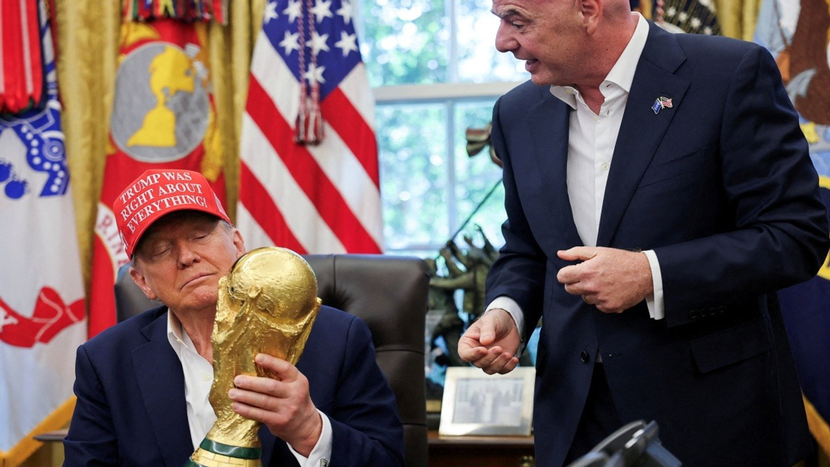 Trump Downplays Spain Tensions After Congratulating World Cup Winners