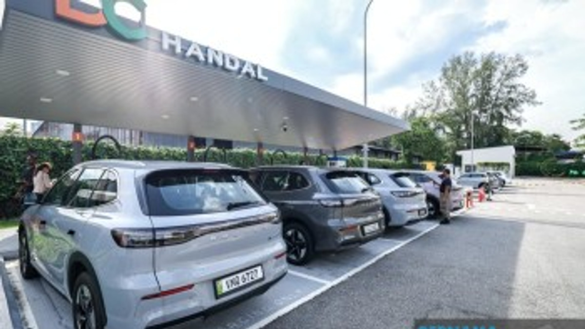 Malaysia Resists Price Controls on EV Charging, Betting on Market Competition to Drive Network Expansion