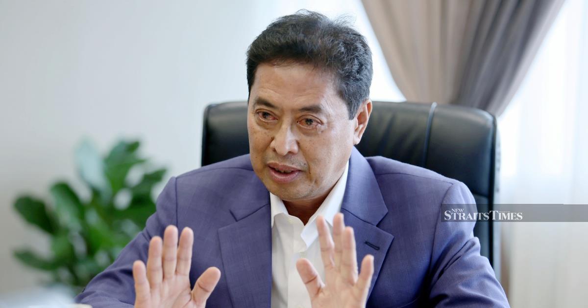 Azam Baki denies involvement in RM178 million contract secured by brother's firm