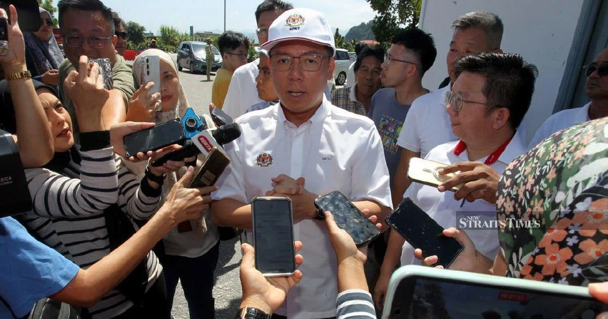 Nga Reiterates Cabinet Resignation Pledge Over Najib Sentencing Controversy