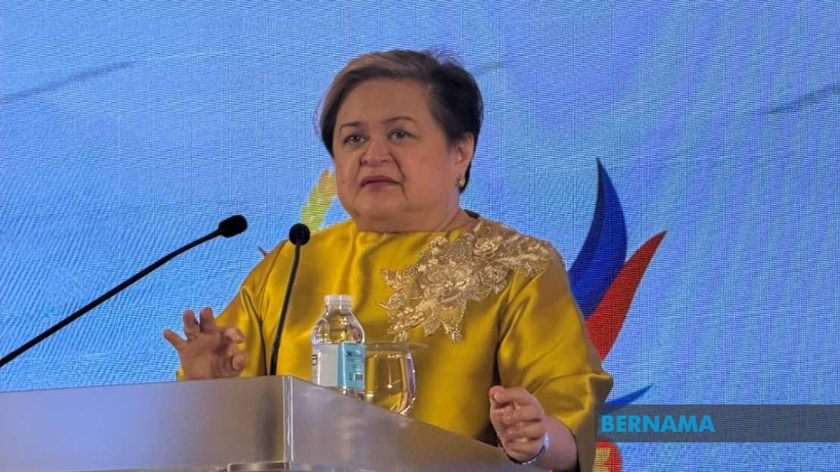 Philippines Pushes ASEAN to Fortify Maritime Security as Global Tensions Rise