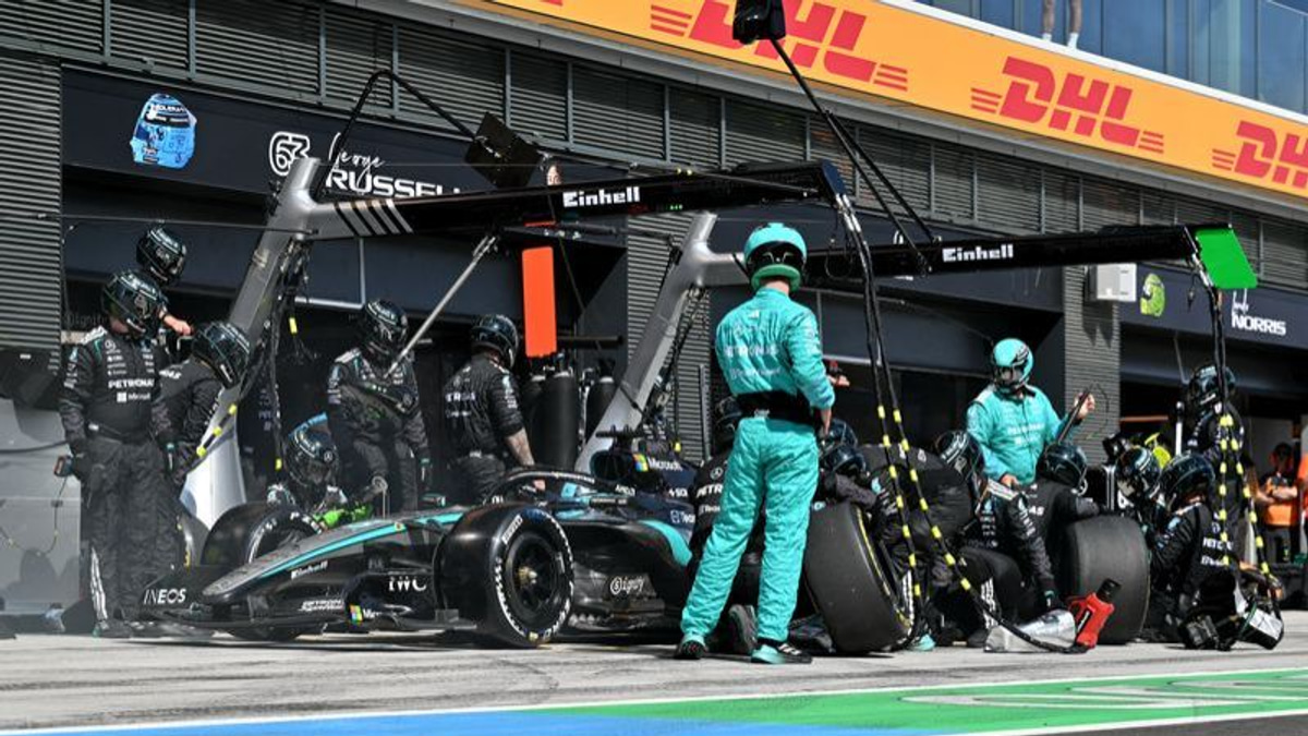Hungarian GP heartbreak deepens Russell's season of misery at Mercedes