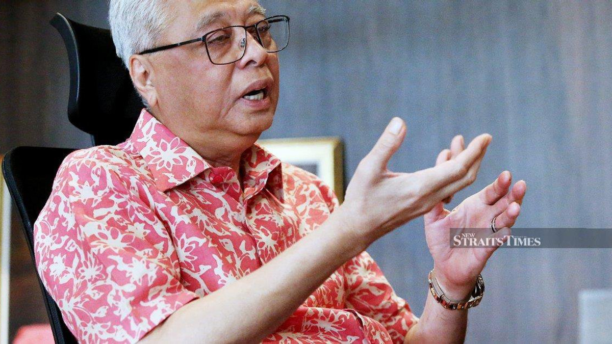 Former PM Ismail Sabri hospitalised at National Heart Institute as court date looms