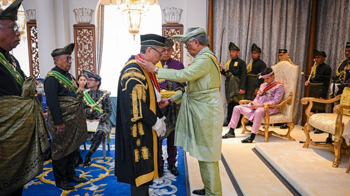 Chief Justice Tun Wan Ahmad Farid Leads 52 Pahang Honours Recipients