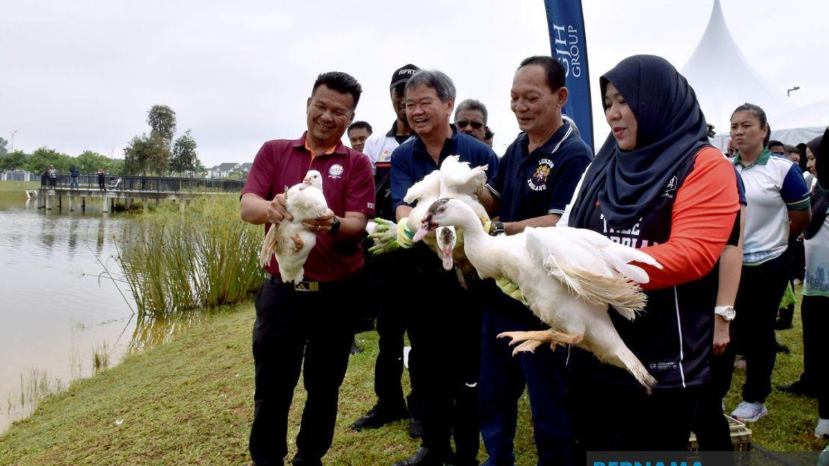 Melaka's Chief Minister Launches Grassroots Roadshow to Accelerate Service Delivery