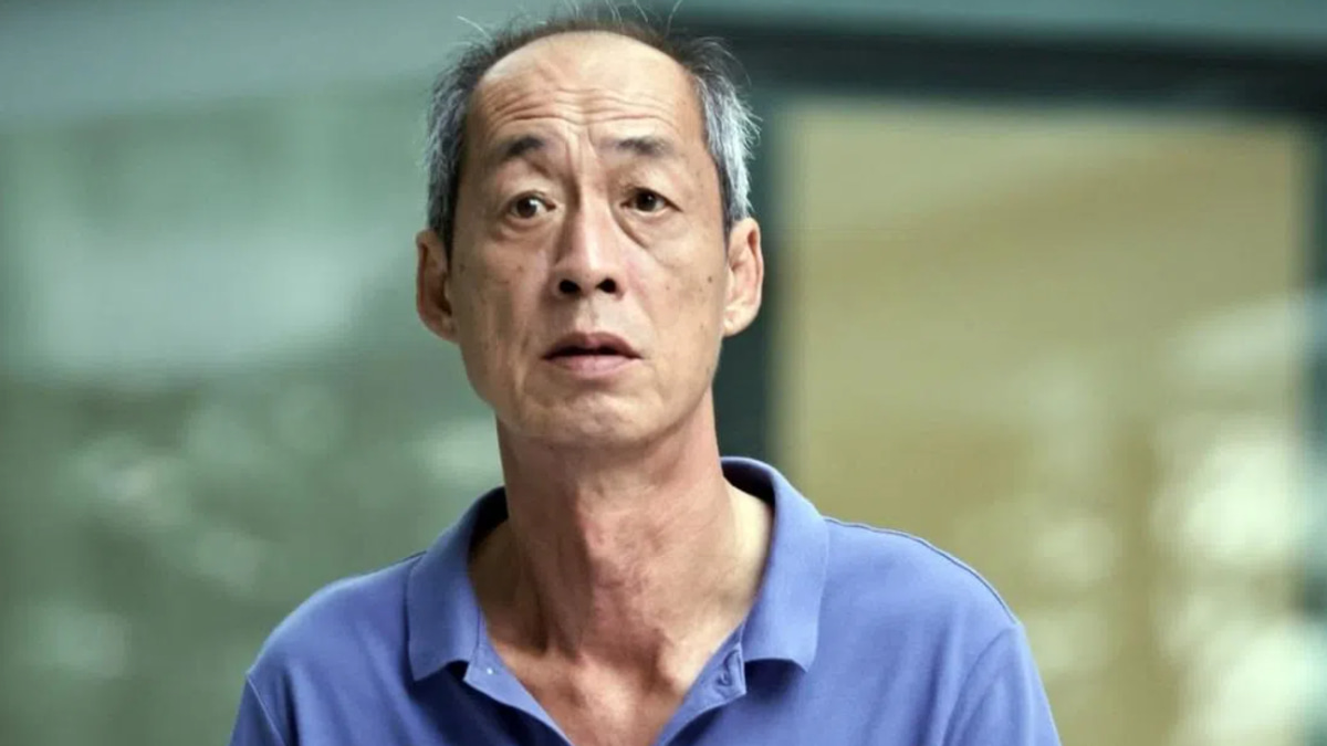 Singapore Bus Driver Jailed for Death of Elderly Passenger Left Alighting During Departure