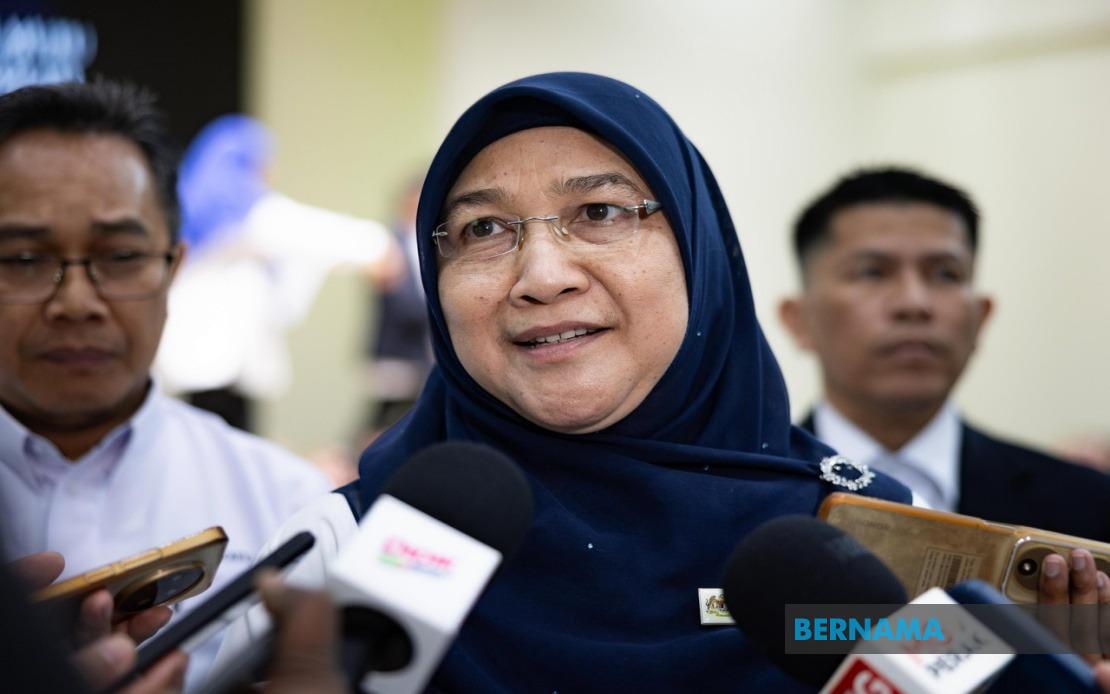 Perak's 123 Schools Awarded RM12.3 Million for Education Quality Drive