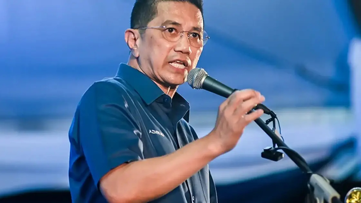 Azmin Ali Could Emerge as Bersatu's Gateway to Pakatan Harapan Coalition, Say Political Watchers