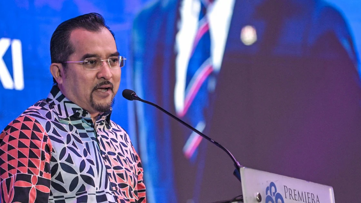 Umno Official Defends Pas Alliance with BN, Dismisses PH Criticism