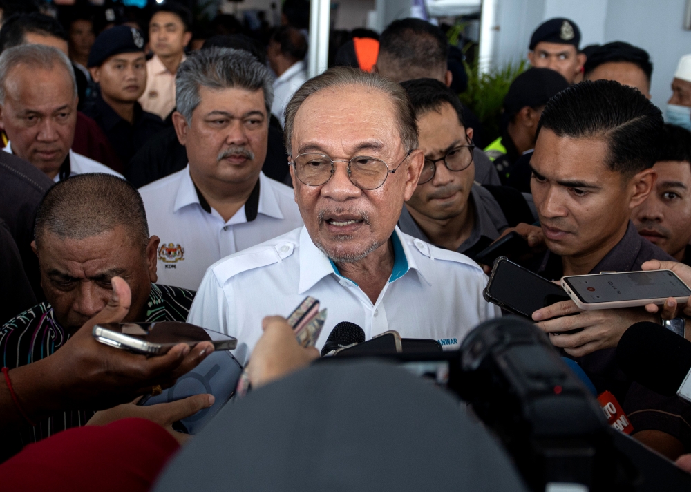 Anwar Stands by KWAP Despite eFishery Investment Loss, Citing Strong Overall Returns