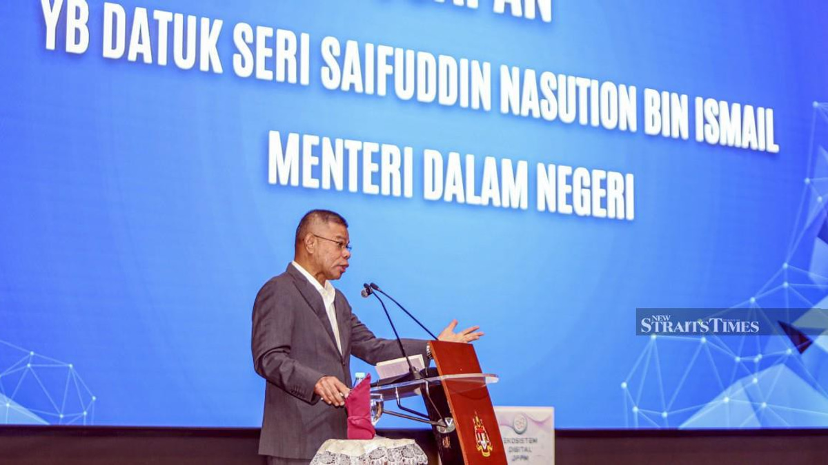 PKR's Saifuddin Rejects Identity-Based Politics, Pledges Merit-Driven Governance