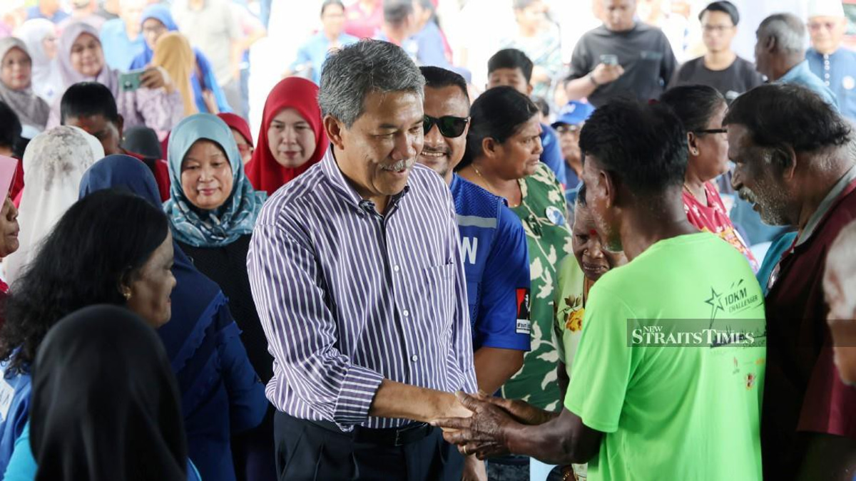 Ready to resign on PM's orders, says Foreign Minister Mohamad Hasan