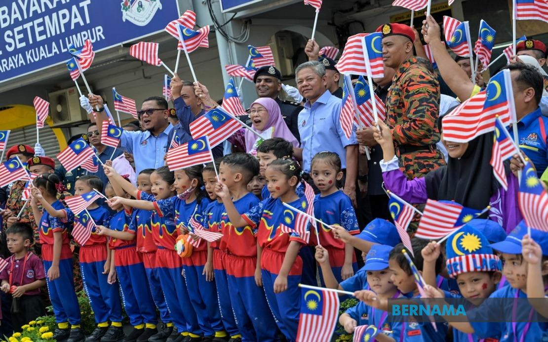 Independence Requires Shared Responsibility to Protect Malaysia's Peace and Unity, Says Dr Wan Azizah