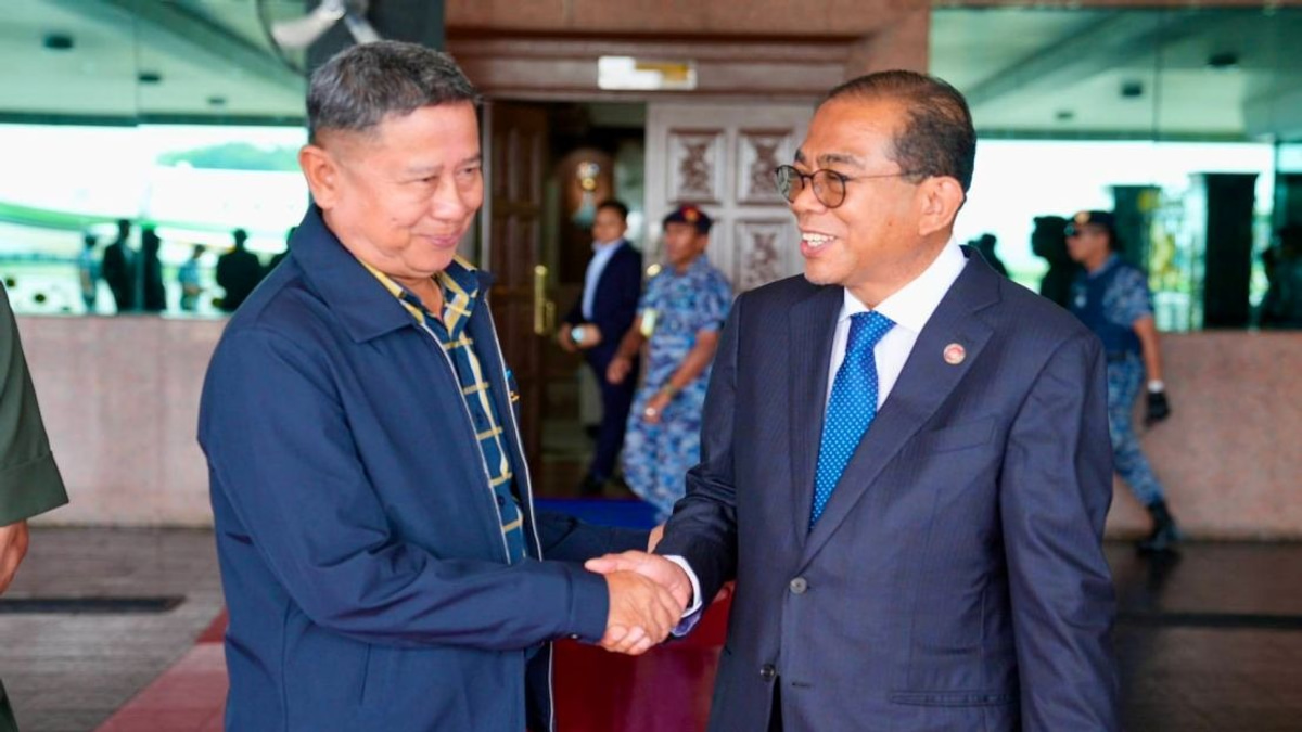 Thai Defence Minister Briefs Malaysian Counterpart On Southern Security Crisis