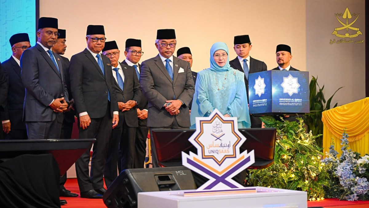 Pahang Sultan Inaugurates UNIQSAAS as Quran-Centred University
