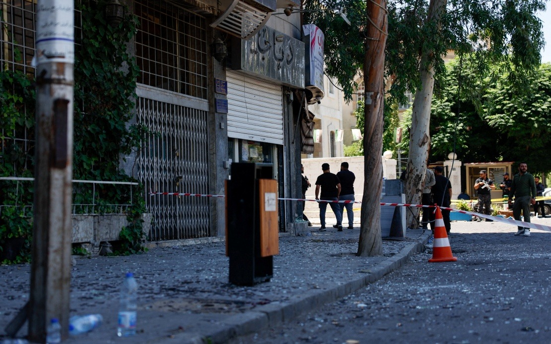 Damascus Explosions Wound 18 During Macron's Historic Syria Visit