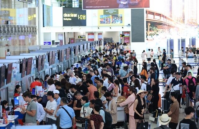 Vietnam introduces mandatory flight delay compensation from next month